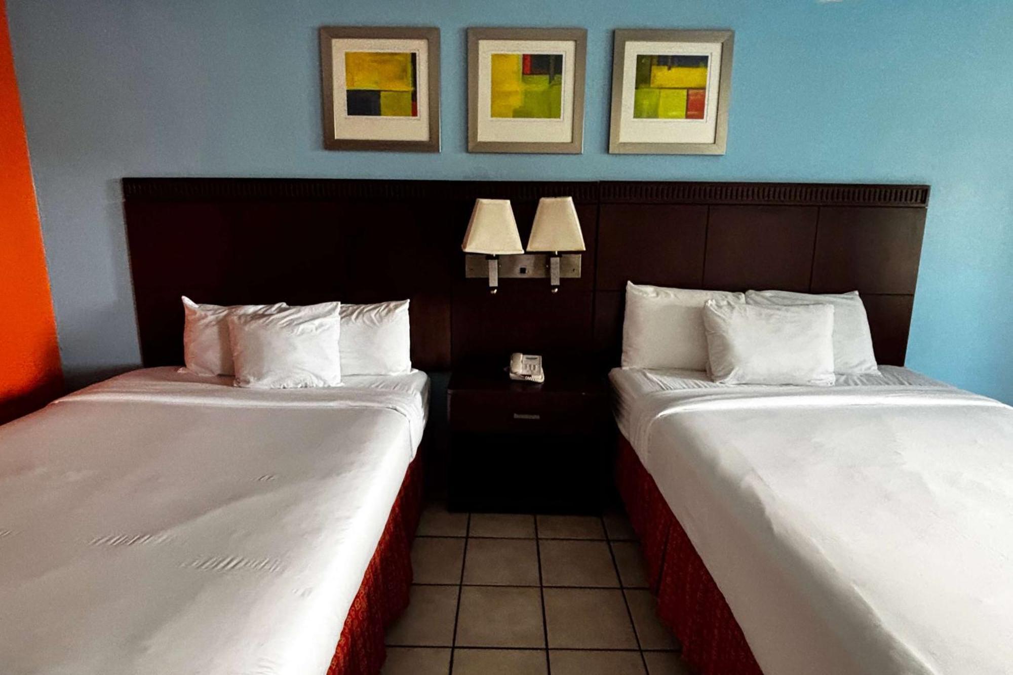 Ramada By Wyndham Flamingo Water Park Otel Kissimmee Dış mekan fotoğraf