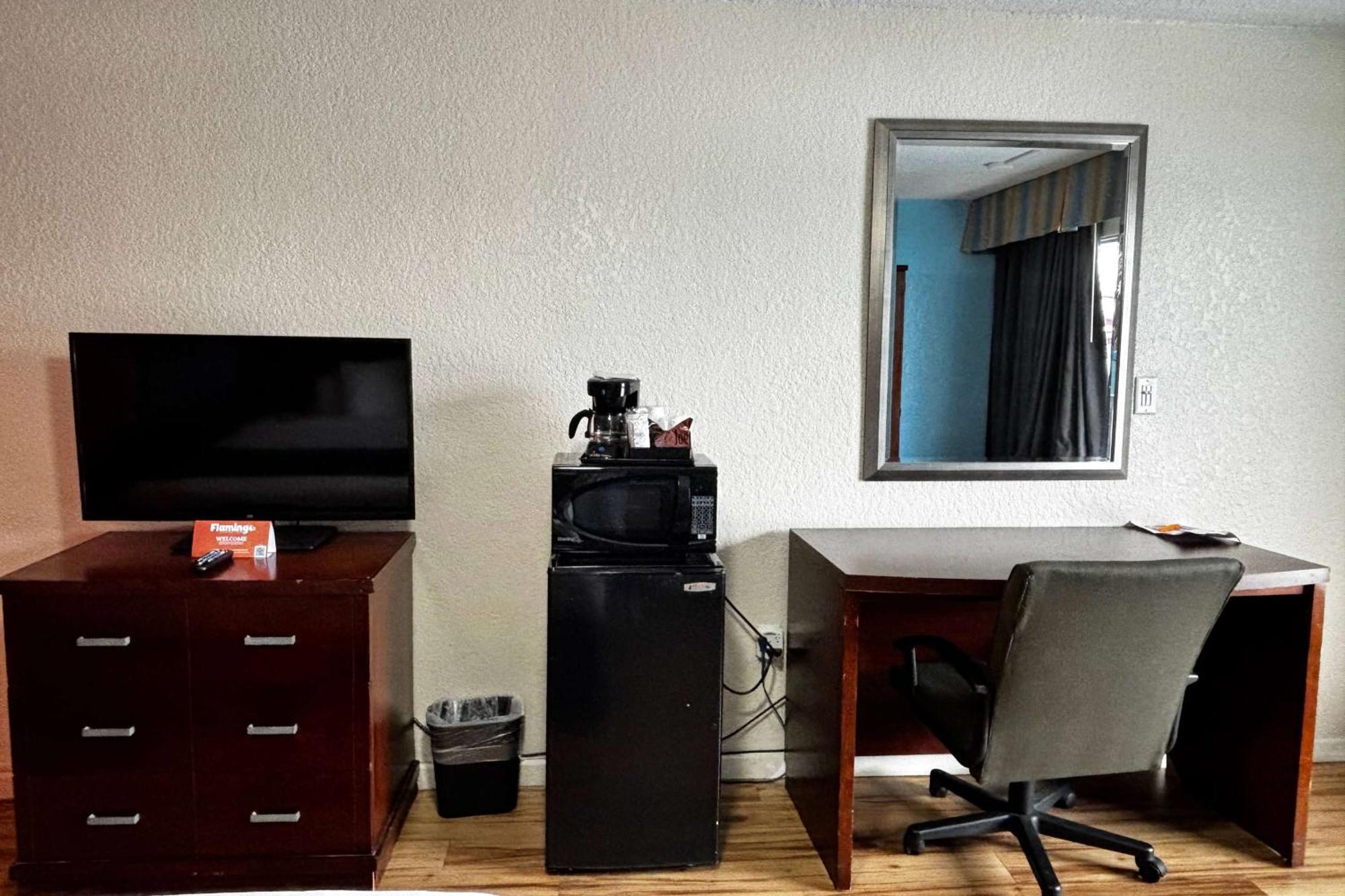Ramada By Wyndham Flamingo Water Park Otel Kissimmee Dış mekan fotoğraf