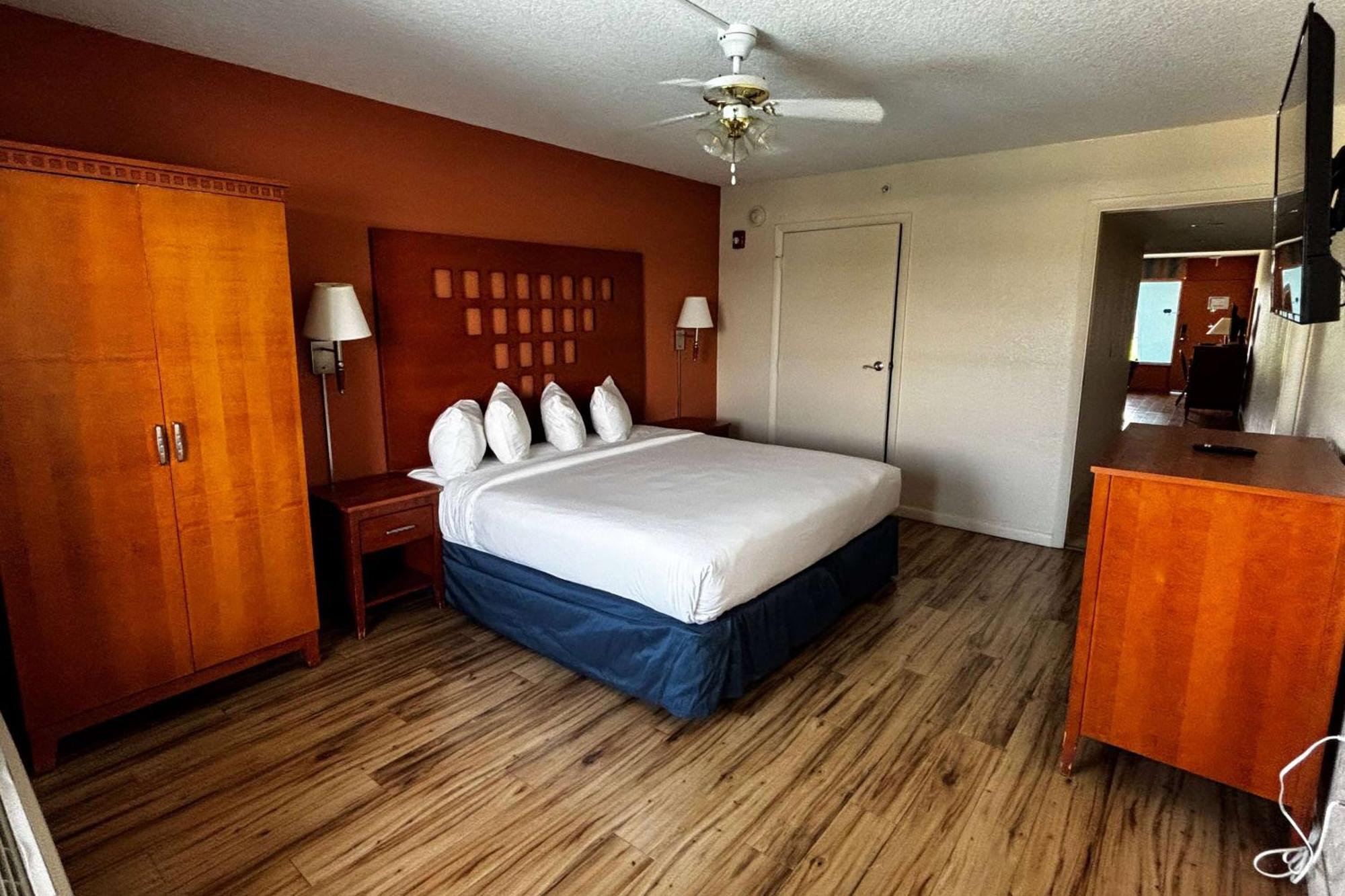 Ramada By Wyndham Flamingo Water Park Otel Kissimmee Dış mekan fotoğraf