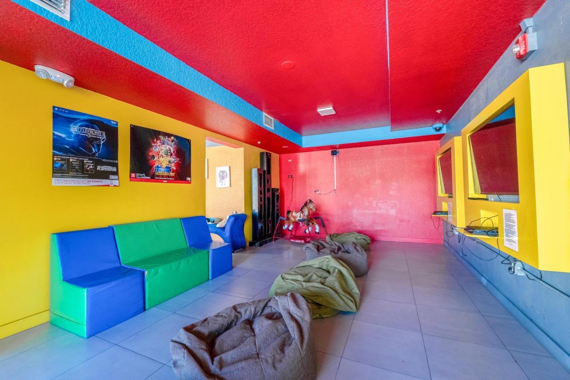 Ramada By Wyndham Flamingo Water Park Otel Kissimmee Dış mekan fotoğraf
